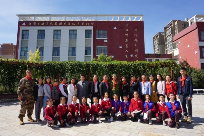 640.webp (1) 640.webp (1)