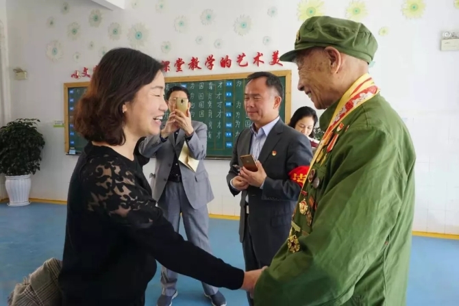 640.webp (2) 640.webp (2)