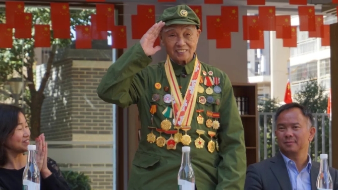 640.webp (4) 640.webp (4)