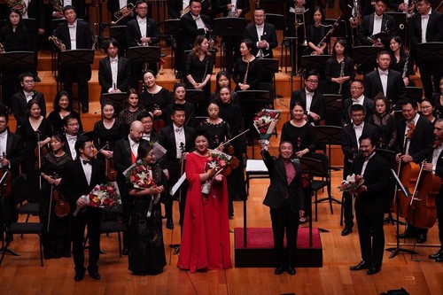 庆祝新中国成立70周年 深圳交响乐团携原创作品《我的祖国》全国巡演 13