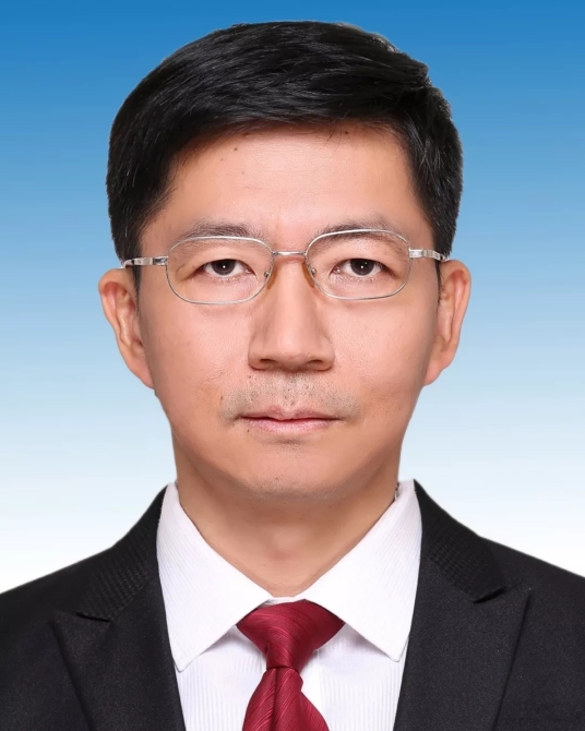 王舸.webp 王舸.webp