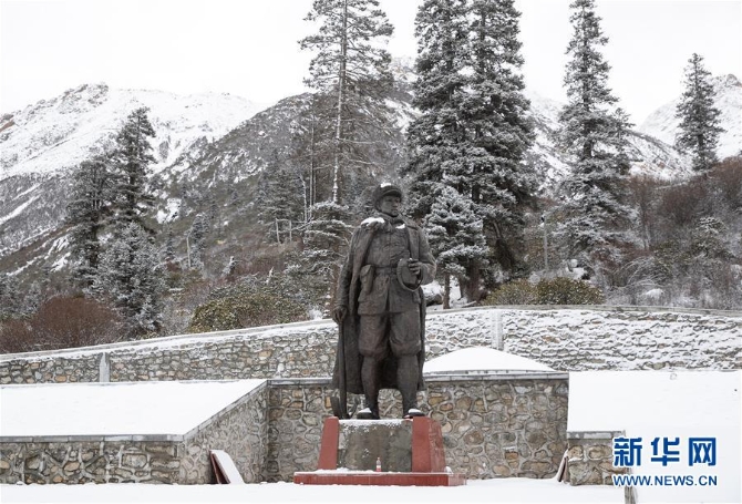 (图文互动)(3)寻找英雄——来自川藏公路沿线烈士陵园的追思