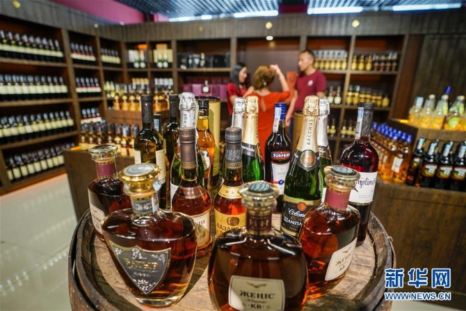 (在习近平新时代中国特色社会主义思想指引下——新时代新作为新篇章·总书记关切开放事·图文互动)(4)开放,让迢迢边关拥有稳稳幸福——来自内陆沿边开放小城的故事