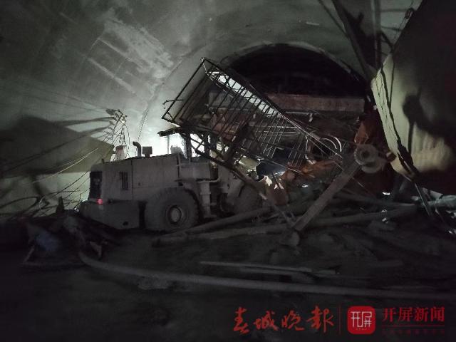 临沧一在建隧道发生突泥涌水事故