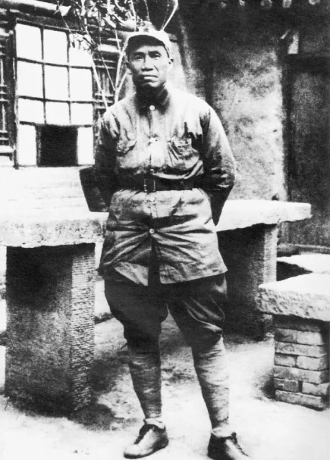 朱德诞辰丨200元难住了总司令,真相令人肃然起敬……