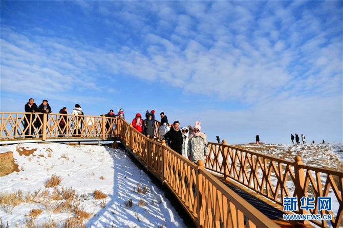 1125277893_15747792191381n6 1125277893_15747792191381n6