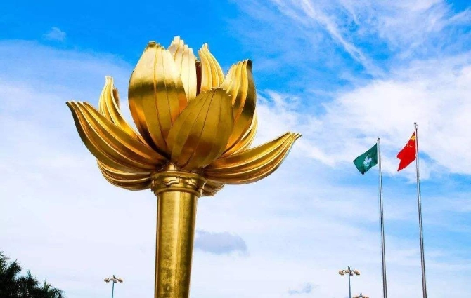 1576882418599606.jpg a_392418443170672640 (1).jpg