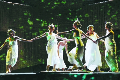 话剧2019:新热闹与老问题