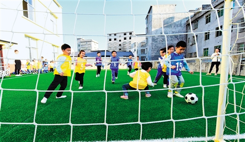 res10_attpic_brief.jpg res10_attpic_brief.jpg