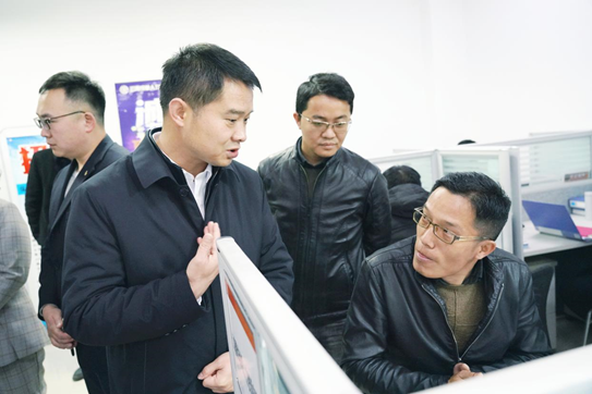 P5JSHCT({[$%(IOZNF87V7M