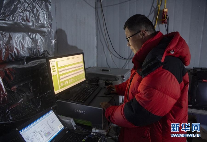 （新春走基层）（2）珠峰脚下的春节坚守