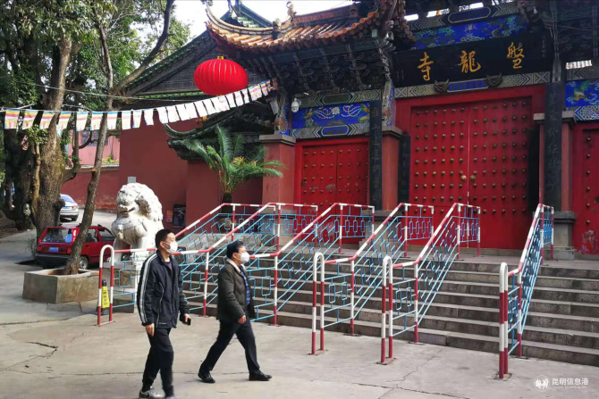 督查重点场所疫情防控工作（盘龙寺）