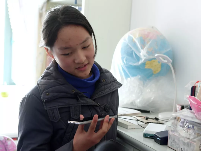 14岁女孩写给医生父亲的一封家书：“没有一个冬天不可逾越”