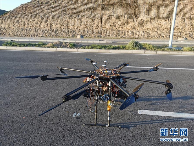 这是在兰州拍摄的团队使用的无人机平台（2019年8月12日摄）。新华社发（南京大学供图）
