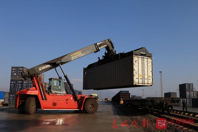 云南少数民族心系疫情