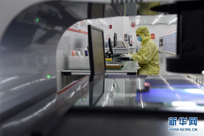 (在习近平新时代中国特色社会主义思想指引下——新时代新作为新篇章·习近平总书记关切事·图文互动)(5)打好防控“主动仗”——各地精准施策坚决遏制疫情蔓延