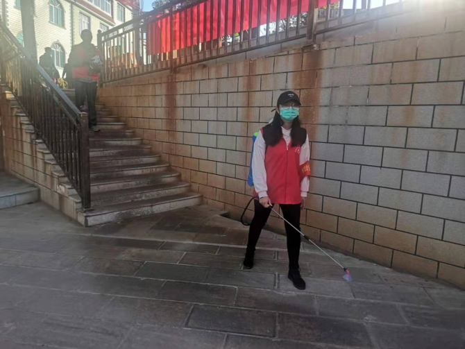 薪火相传,父女同战“疫” (2) 薪火相传,父女同战“疫” (2)