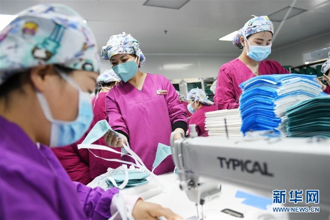 (新华全媒头条·图文互动)(7)沧海横流显本色 战“疫”一线党旗红——全国各领域基层党组织和广大党员奋力打好疫情防控阻击战(1)