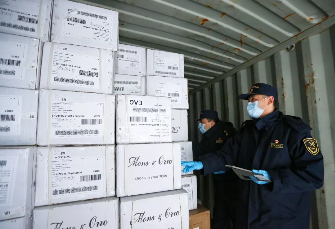 新冠肺炎抓防控 中欧班列不停歇 新冠肺炎抓防控 中欧班列不停歇