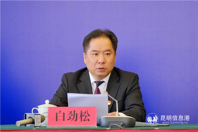 昆明市第三人民医院副院长，昆明市新冠肺炎诊疗专家组组长白劲松