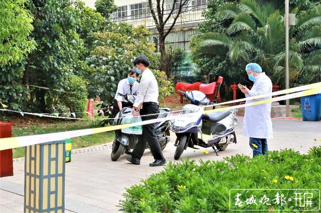 2020.3.16医大广场21栋隔离-下单买东西直接配送(张扬 摄 张勇 文).jpg