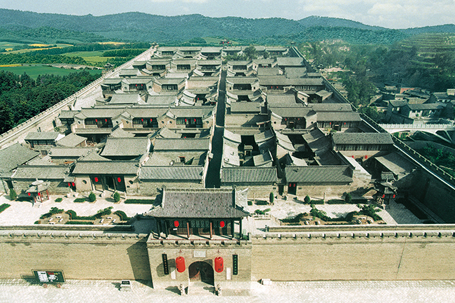【“疫”后花开 迈向诗和远方】来王家大院 体验晋商文化