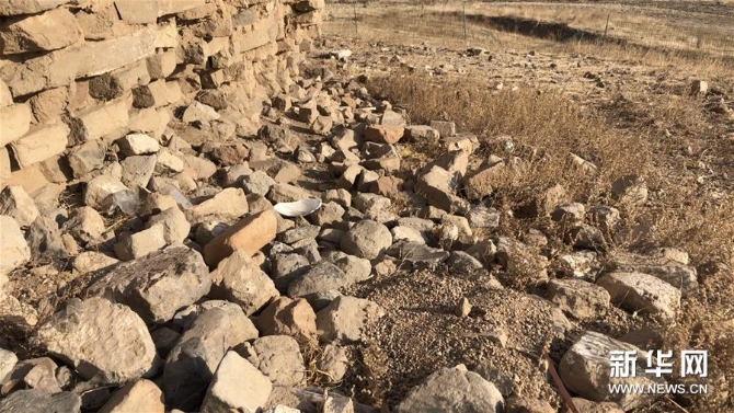 武安州辽代白塔塔基向里收缩了至少一米,面砖四坠(1月18日摄)。新华社记者 安路蒙 摄 武安州辽代白塔塔基向里收缩了至少一米,面砖四坠(1月18日摄)。新华社记者 安路蒙 摄