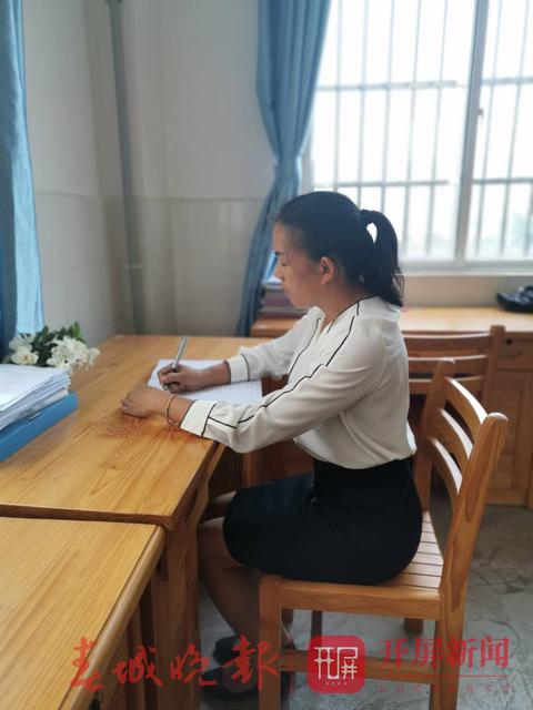 小学生开学未报到,老师在深山找到他