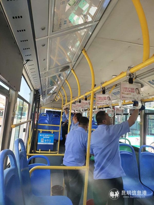 2e83455af23b17f318f11ad15ad7f16