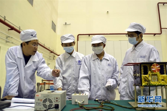 (图文互动)(4)中国航天队伍“新生代”——记哈工大紫丁香学生微纳卫星团队