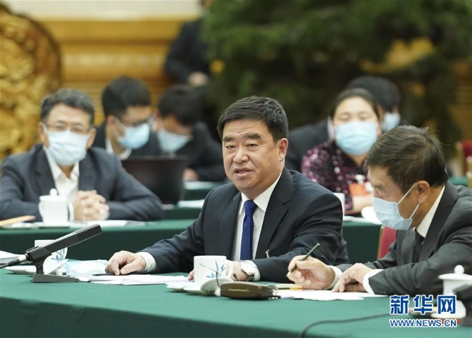 (新华全媒头条·两会特别报道·图文互动)(2)凝聚起决战决胜的人民伟力——2020年全国两会巡礼