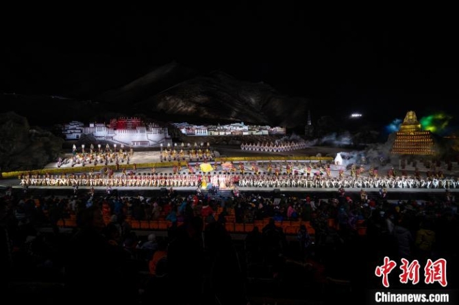 《文成公主》第八季拉萨河畔启幕 助高原文旅产业复苏 《文成公主》第八季拉萨河畔启幕助高原文旅产业复苏