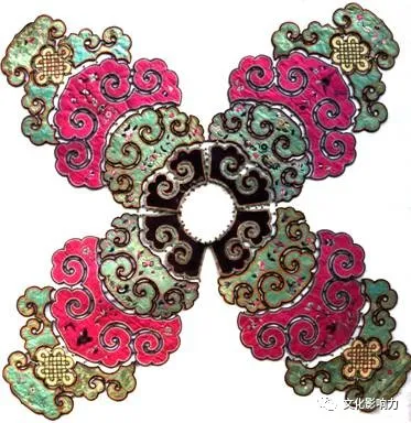 用《五彩云霞》解析《红楼梦》中的人物服饰 用《五彩云霞》解析《红楼梦》中的人物服饰