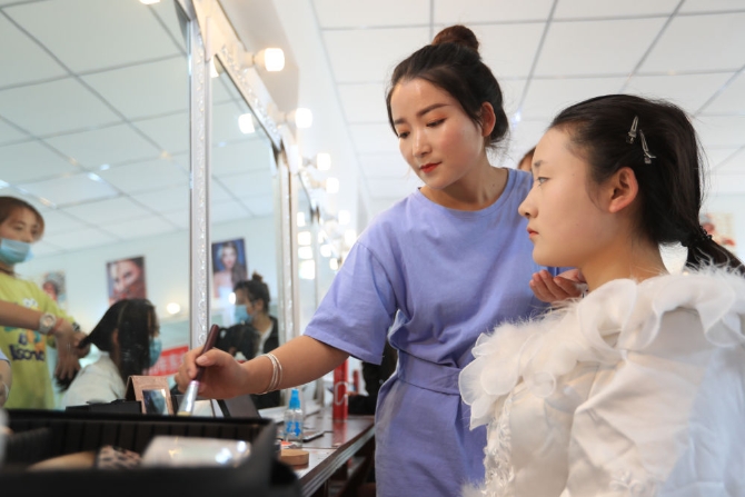 XxjwszC007028_20200617_CBMFN0A001.jpg@1000w_1e_1c_80Q_1x