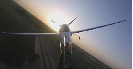 航天三院主动气动弹性验证机成功首飞 航天三院主动气动弹性验证机成功首飞