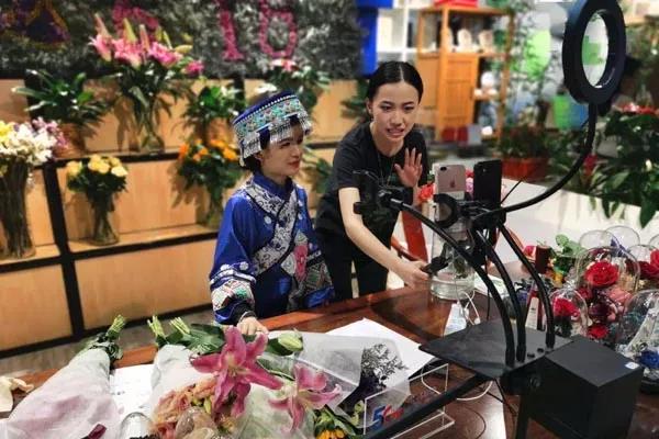 upload/uedit/1592872456397569.jpg 13.jpg