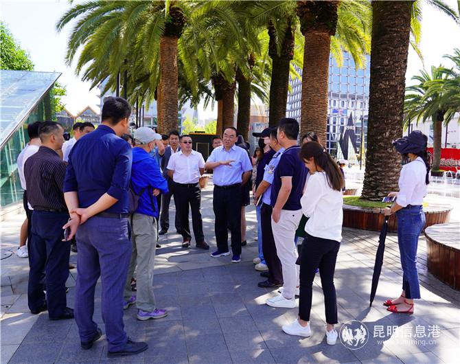 在公园1903商业大街督导检查2 在公园1903商业大街督导检查2