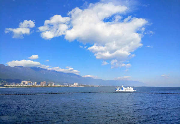 洱海风光。杨继培 摄