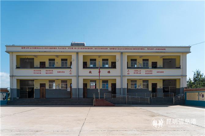 图二 多姑小学 记者王竣彦 摄 图二 多姑小学 记者王竣彦 摄