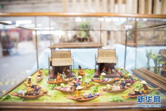 (新华视界)(5)曼谷举行传统泰国手工艺品展销会