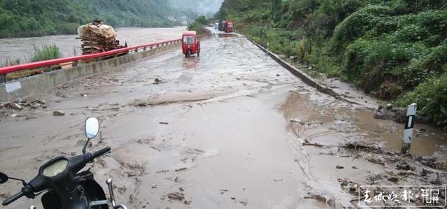 怒江州连降暴雨，福贡县多个乡镇受灾2.jpg