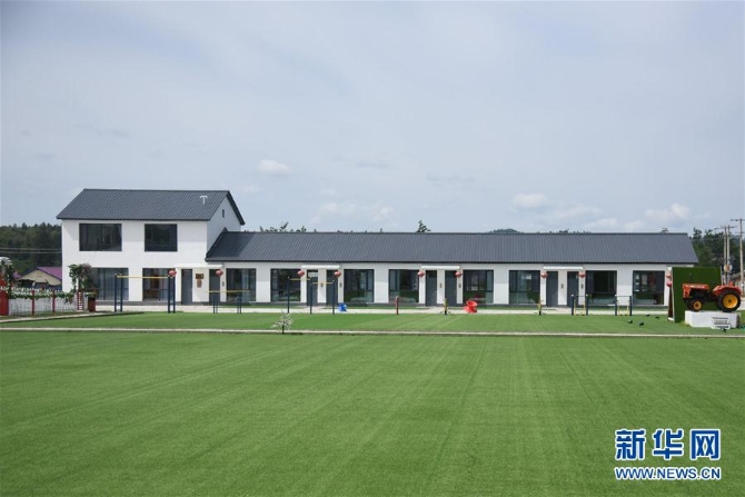 （图文互动）（2）老林区变身“山水田园”新民宿