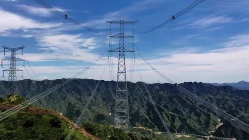 100%清洁能源供电！张北-雄安特高压交流工程投运