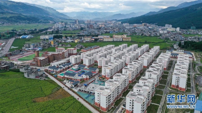 (新华全媒头条·决战决胜脱贫攻坚·督战未摘帽贫困县·图文互动)(1)苦荞花开大凉山——四川7个未摘帽县脱贫攻坚一线观察