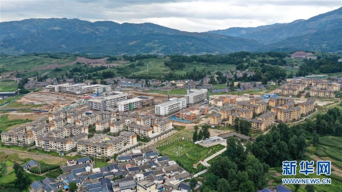 (新华全媒头条·决战决胜脱贫攻坚·督战未摘帽贫困县·图文互动)(7)苦荞花开大凉山——四川7个未摘帽县脱贫攻坚一线观察