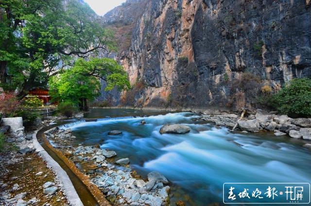 国庆“黄金周”旅游市场火热 (3).jpg