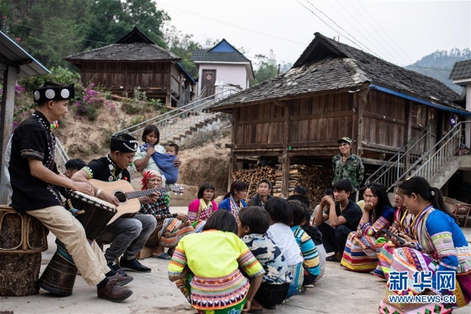 (新华全媒头条·决战决胜脱贫攻坚·督战未摘帽贫困县·图文互动)(4)脱贫的歌声——云南直过民族和人口较少民族共入新时代