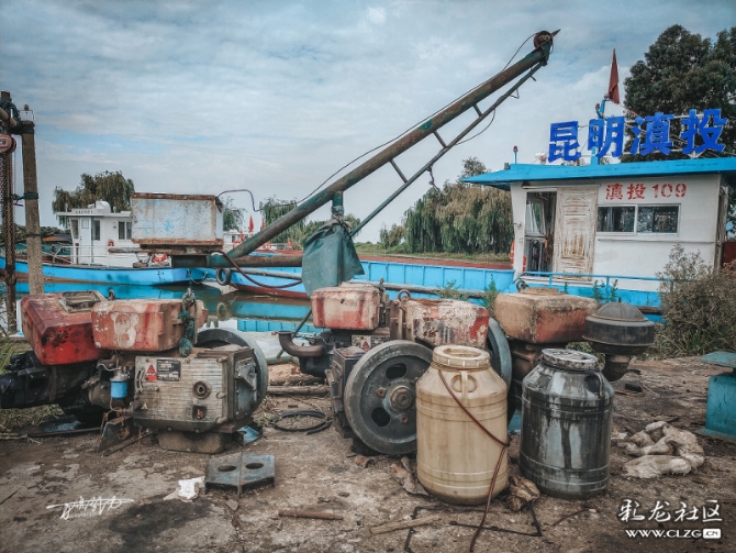 16010003687975016373020192465_5560