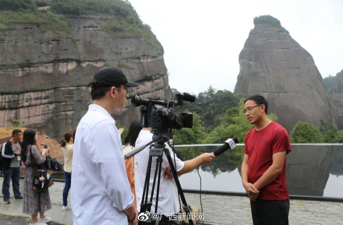 002at3vTgy1gj2qmvo31gj619p0u0n0402