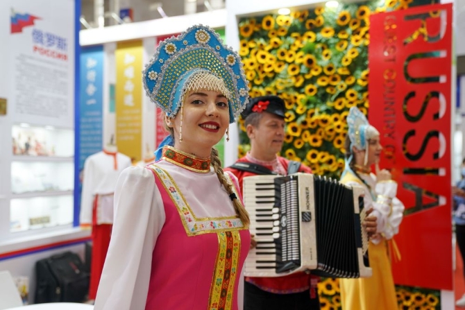 参考消息特稿文化为桥通心海